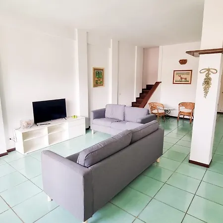 Sifra Vila *